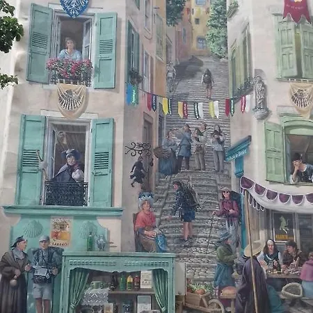 Le Petit Seguret Apartament *